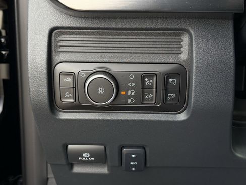 New 2026 Ford F350 Lariat w/ Black Appearance Package image 56