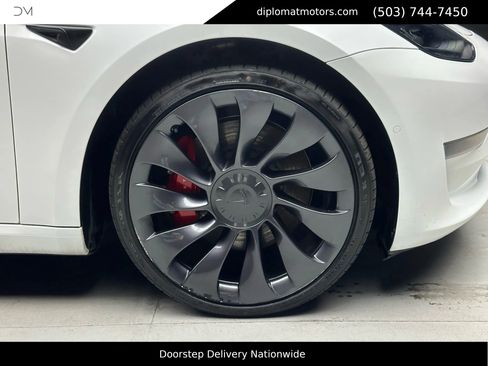 Used 2021 Tesla Model 3 Performance image 35