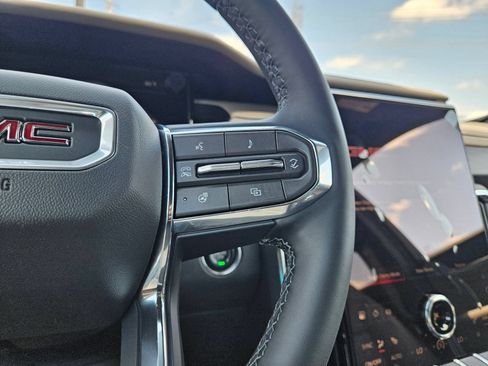 New 2026 GMC Acadia Elevation w/ Elevation Premium Package FWD image 13