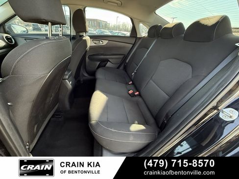 Used 2019 Kia Forte FE image 25