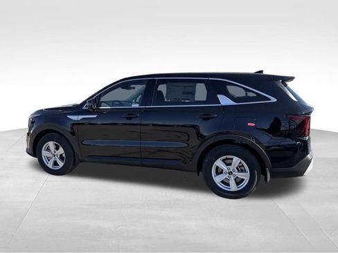 New 2026 Kia Sorento LX image 7