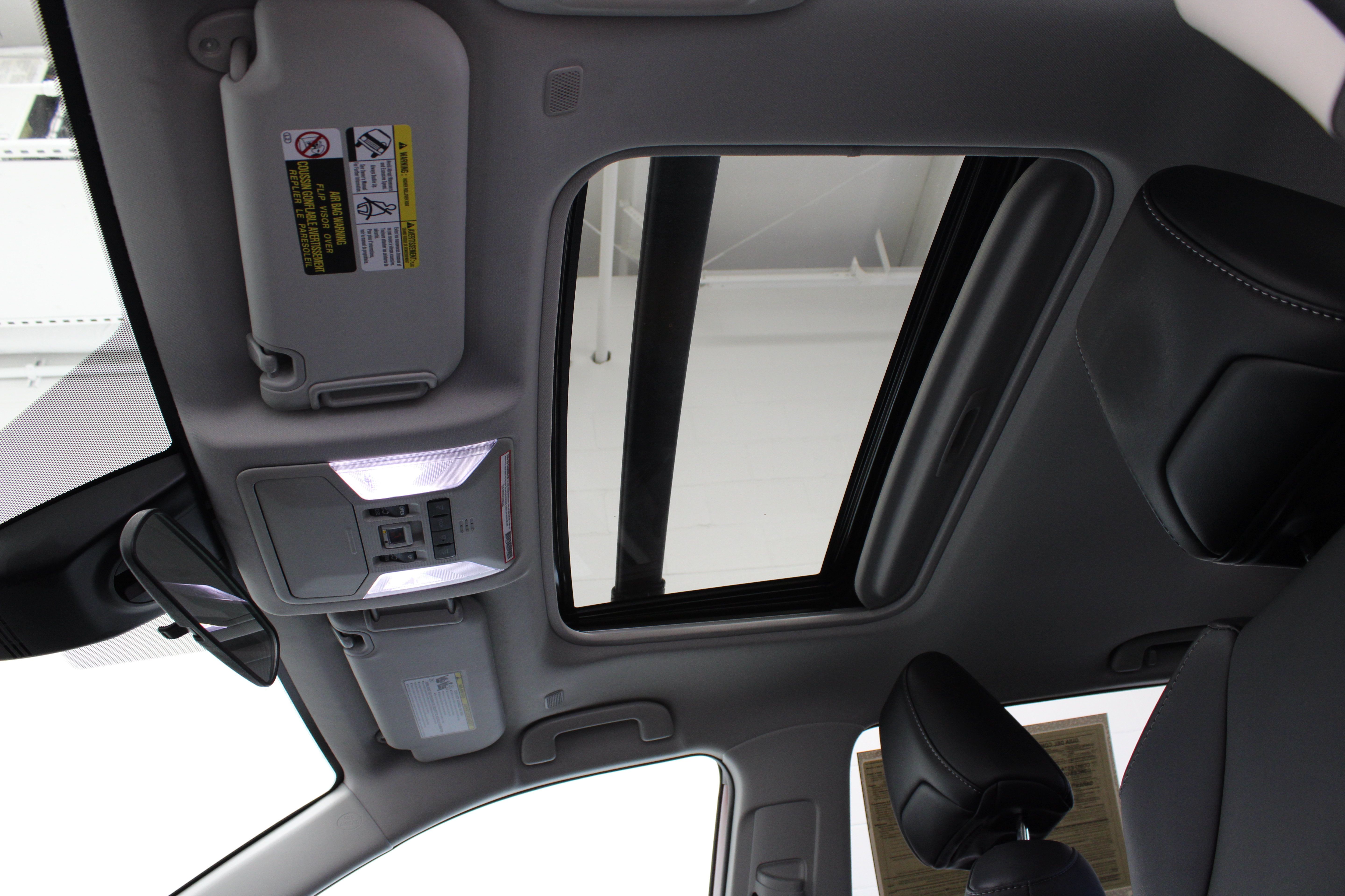 Used 2023 Toyota RAV4 XLE Premium AWD/4WD image 25