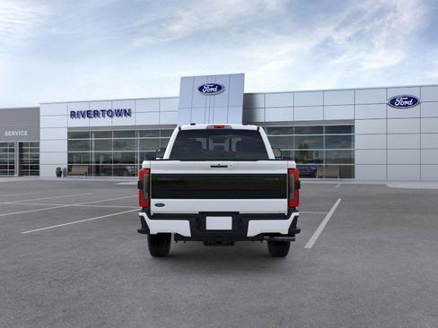 New 2026 Ford F250 Platinum w/ FX4 Off-Road Package image 27