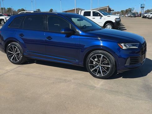 Used 2021 Audi Q7 3.0T Prestige w/ Prestige Package image 3
