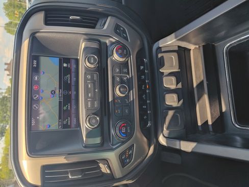 Used 2016 GMC Sierra 3500 Denali image 13