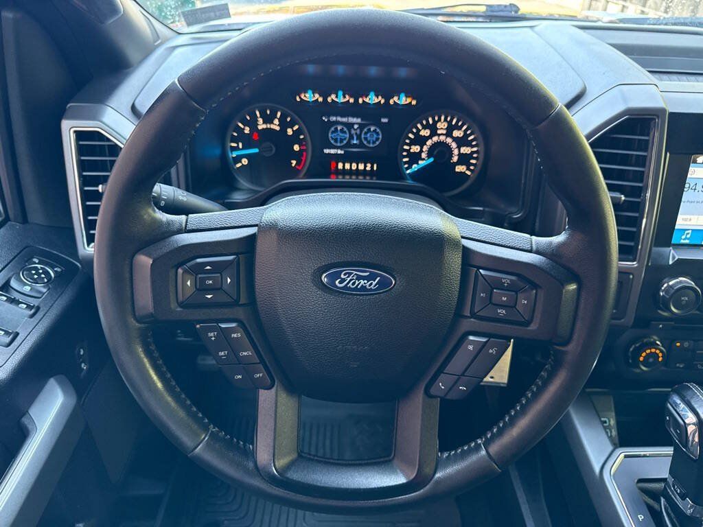 Used 2017 Ford F150 XLT w/ Equipment Group 301A Mid AWD/4WD image 20