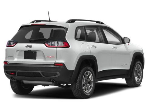 Used 2022 Jeep Cherokee Trailhawk w/ Trailer Tow Group AWD/4WD image 2