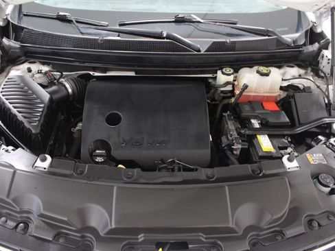 Used 2018 Chevrolet Traverse Premier AWD/4WD image 51
