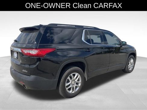 Used 2021 Chevrolet Traverse LT FWD image 7