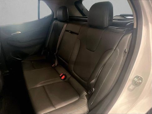 Used 2024 Buick Encore GX Sport Touring w/ Comfort Package FWD image 28