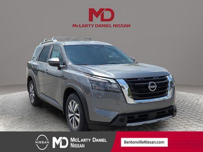 New 2025 Nissan Pathfinder SL