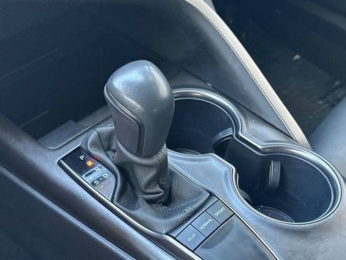 Used 2024 Toyota Camry SE w/ Blackout Package (TMS) FWD image 24