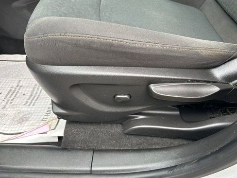 Used 2021 Chevrolet Trax LS w/ Tint and Cruise Package image 13