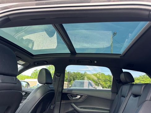 Used 2018 Audi Q7 3.0T Premium AWD/4WD image 7