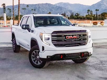 Used 2025 GMC Sierra 1500 AT4
