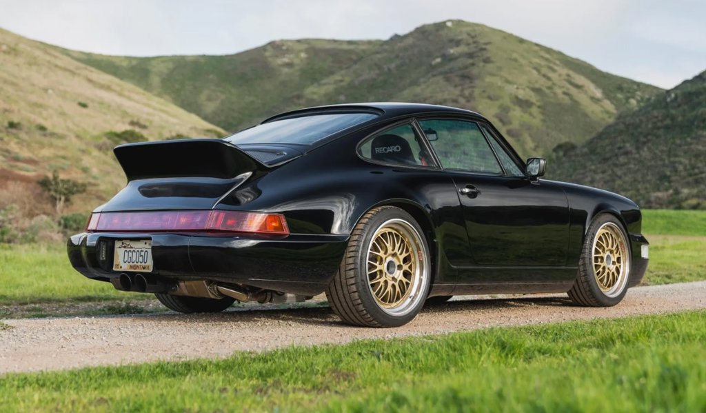 Used 1990 Porsche 911 Carrera RWD image 7