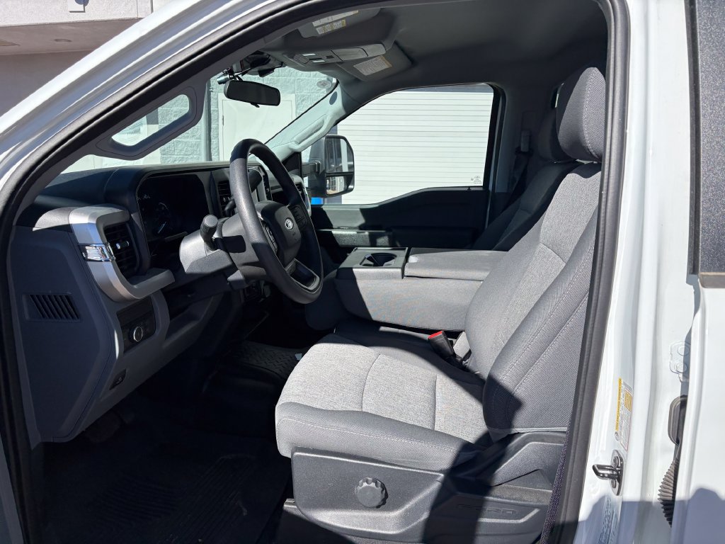 Used 2024 Ford F350 XL w/ 360-Degree Camera Package AWD/4WD image 16