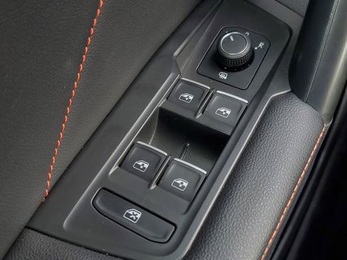 Used 2024 Volkswagen Tiguan Wolfsburg Edition FWD image 18