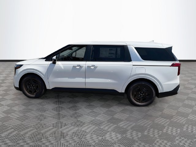 New 2026 Kia Carnival FWD image 4