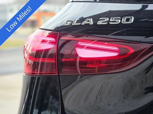 Certified 2026 Mercedes-Benz GLA 250 4MATIC image 9