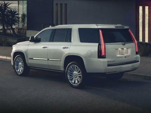Used 2019 Cadillac Escalade Premium Luxury AWD/4WD image 1