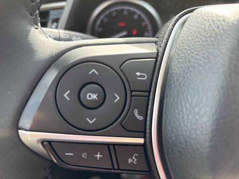 Used 2023 Toyota Camry XLE image 23