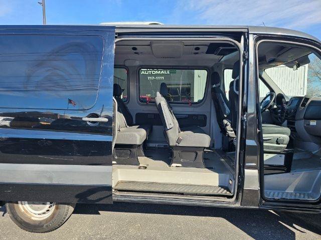 Used 2016 Mercedes-Benz Sprinter 2500 image 27