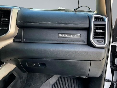 Certified 2020 RAM 1500 Laramie AWD/4WD image 17