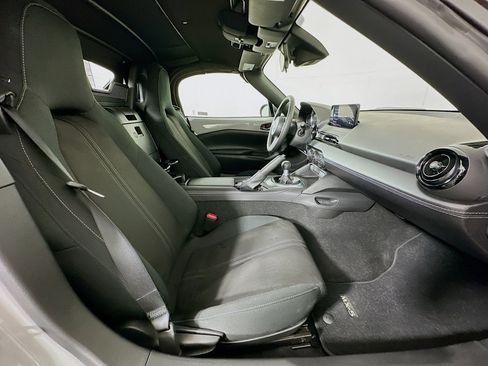 Used 2025 MAZDA MX-5 Miata Club RWD image 26