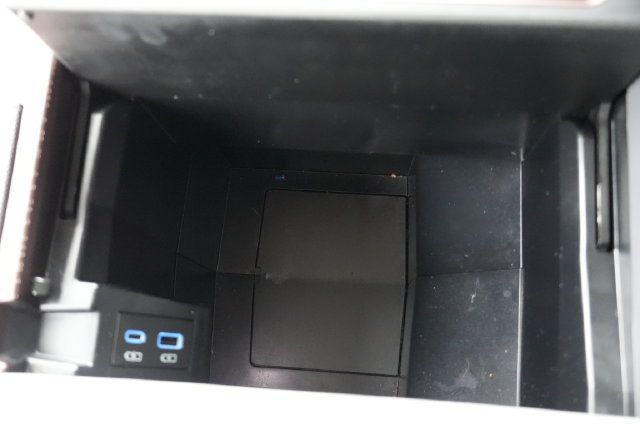Used 2024 Toyota Sienna XLE FWD image 44