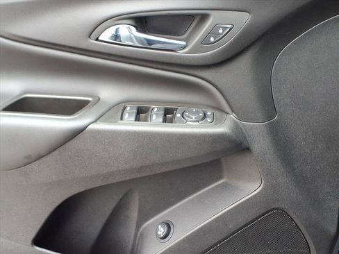 Used 2024 Chevrolet Equinox LT w/ LPO, Floor Liner Package image 23