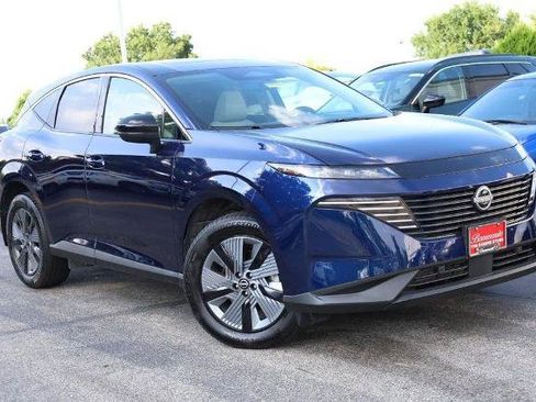 Used 2025 Nissan Murano SL AWD/4WD image 2
