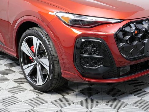 New 2026 Audi SQ5 Premium Plus image 33