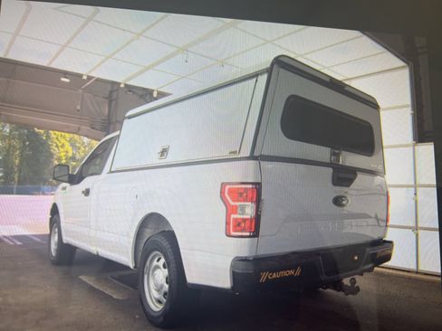 Used 2019 Ford F150 XL w/ Trailer Tow Package RWD image 4
