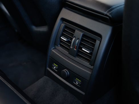 Used 2015 BMW M3 image 52