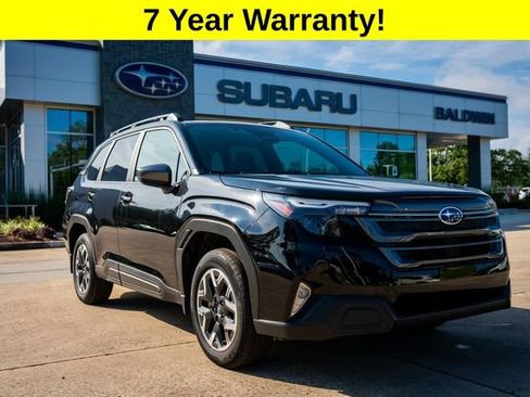 Used 2026 Subaru Forester Premium AWD/4WD image 1