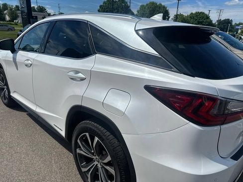 Used 2021 Lexus RX 450h AWD w/ Premium Package image 18
