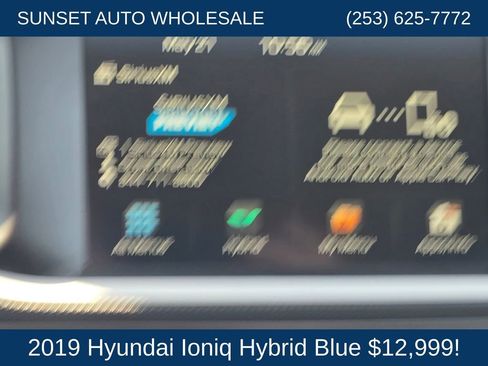 Used 2019 Hyundai Ioniq Blue FWD image 33