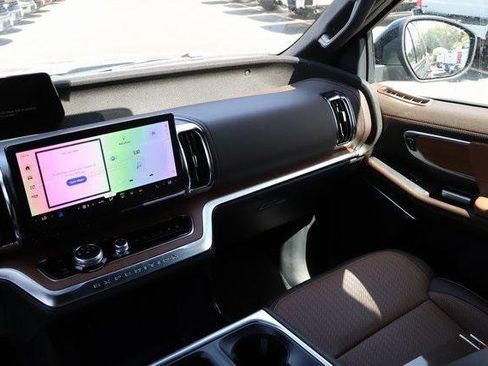 New 2025 Ford Expedition King Ranch image 35