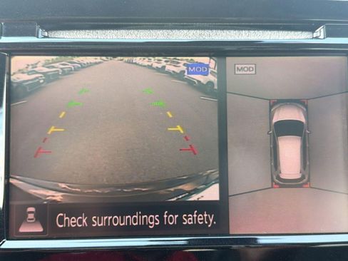 Used 2018 Nissan Rogue SL w/ Premium Package image 23