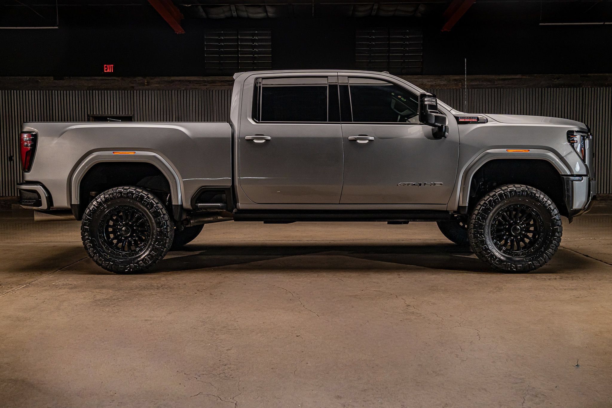 Used 2026 GMC Sierra 2500 AT4 w/ AT4 Premium Plus Package AWD/4WD image 11