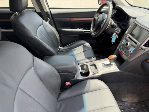 Used 2013 Subaru Outback 3.6R Limited AWD/4WD image 14