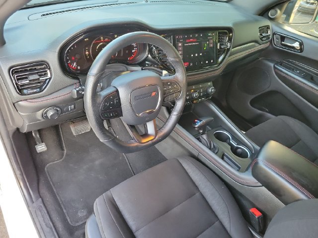 Used 2025 Dodge Durango GT RWD image 8