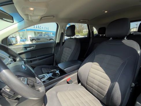 Used 2017 Ford Edge SEL image 8