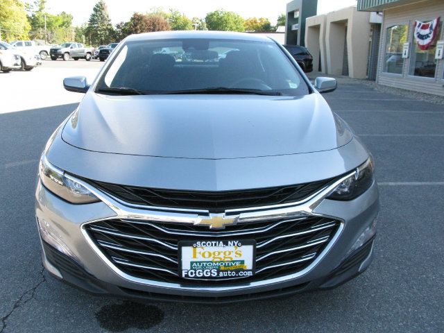 Used 2024 Chevrolet Malibu LT FWD image 11