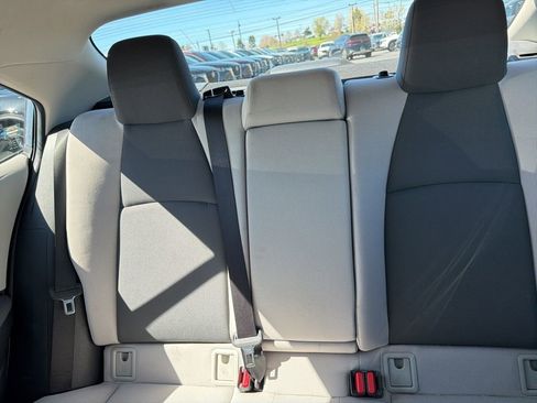 Used 2021 Toyota Corolla LE FWD image 9