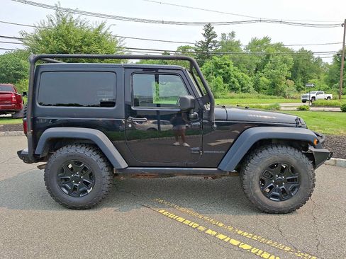 Used 2015 Jeep Wrangler Sport AWD/4WD image 8