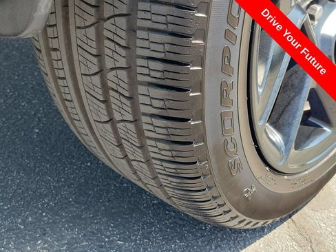 Used 2023 RAM 1500 Laramie AWD/4WD image 33
