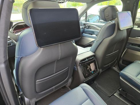 New 2025 Cadillac Escalade IQ Sport 2 AWD/4WD image 30