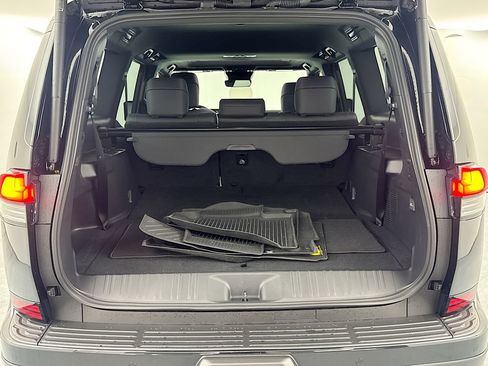 Used 2025 Lexus GX 550 w/ Cold Area Package AWD/4WD image 26